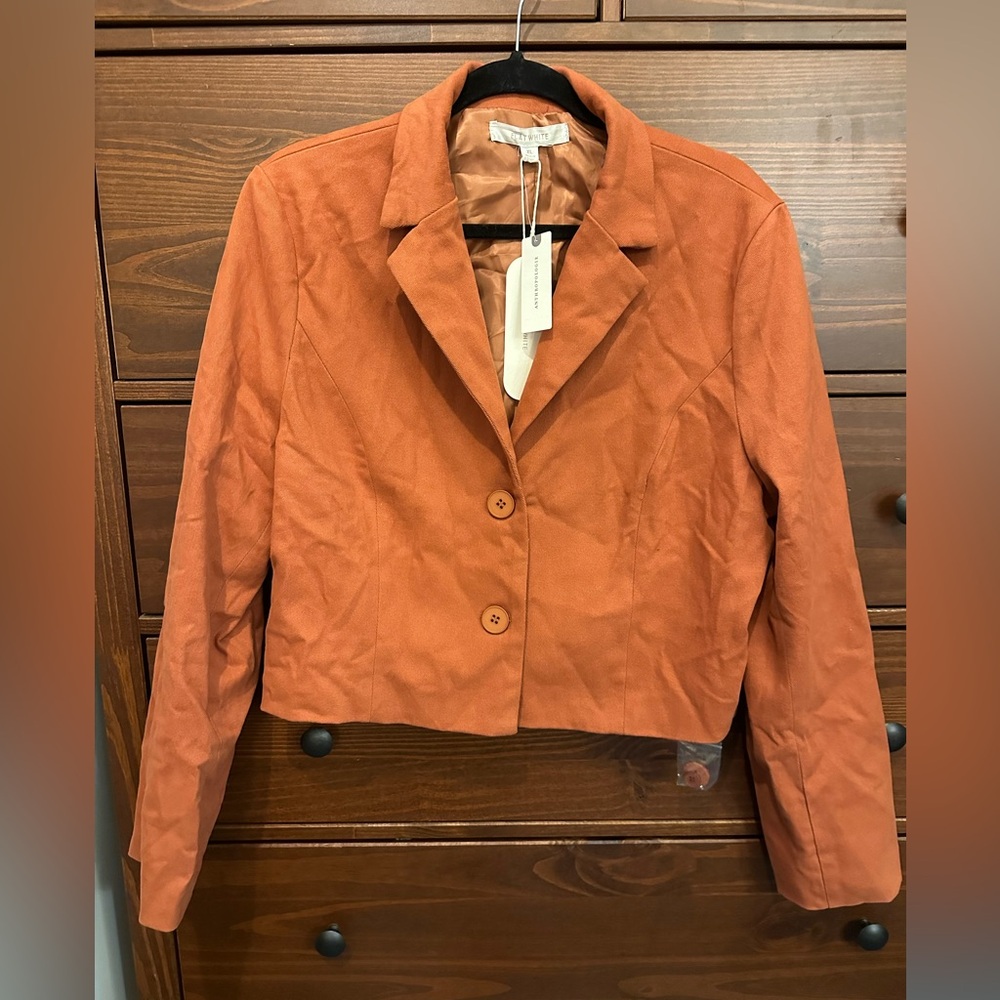 Anthropologie Flat White Cropped Blazer size XL, NWT
